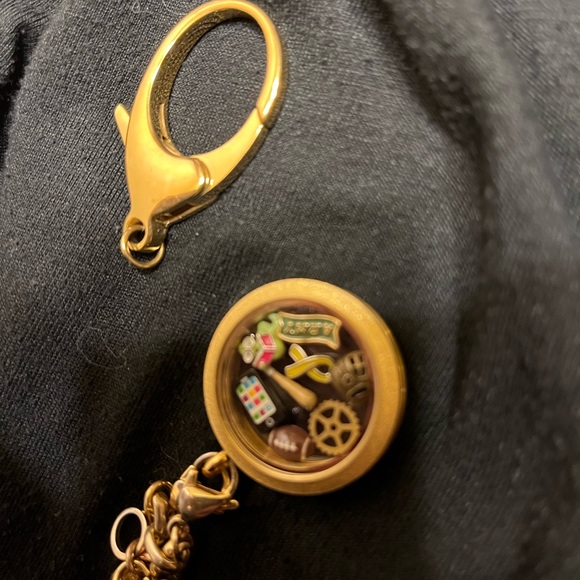 Origami Owl bezel w/many accessories - Picture 3 of 9